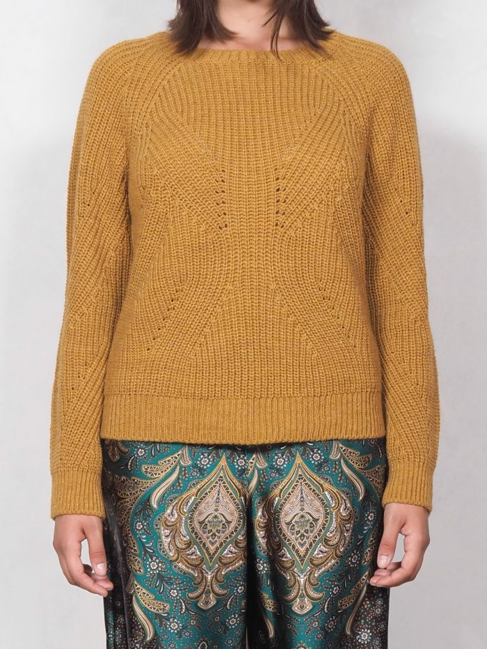 Maglione a Coste e Intarsi