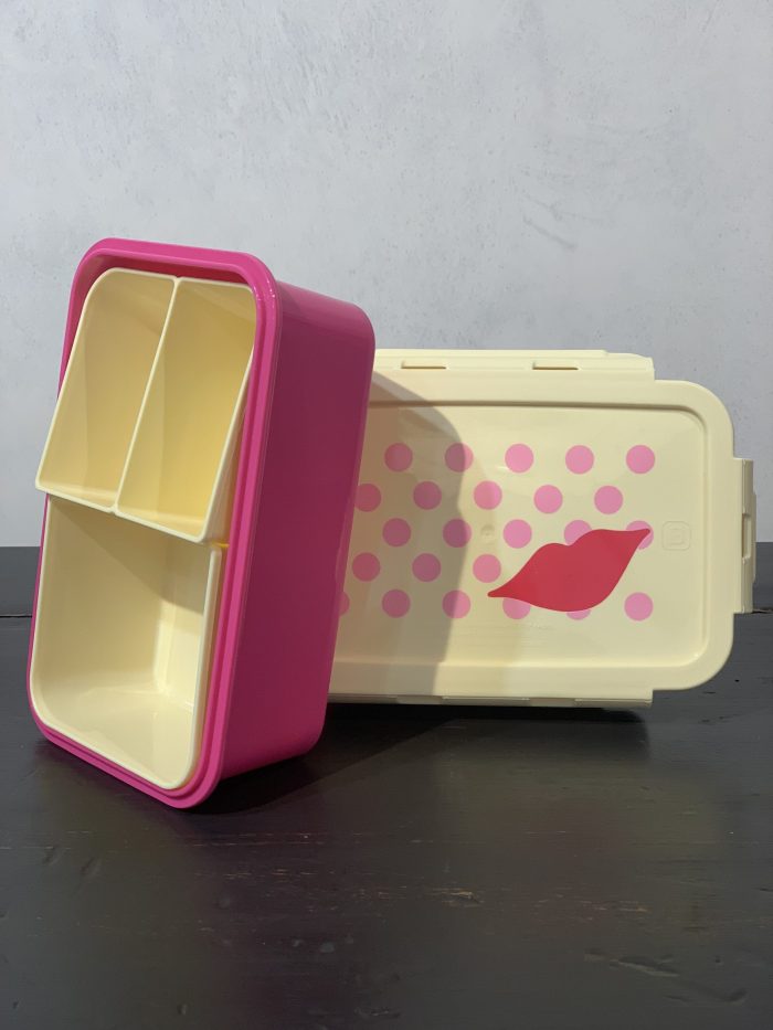 Lunchbox Kiss