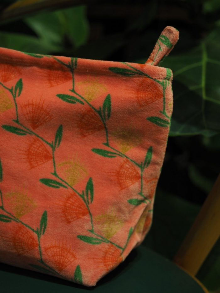 Pochette Velluto Pistil Colore Corallo