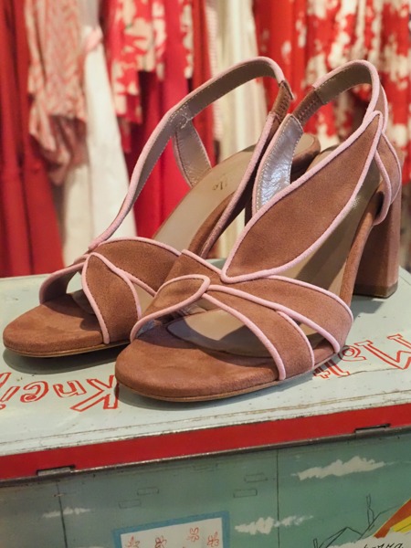 Sandalo con foglia bicolore in camoscio Ines - Cheville