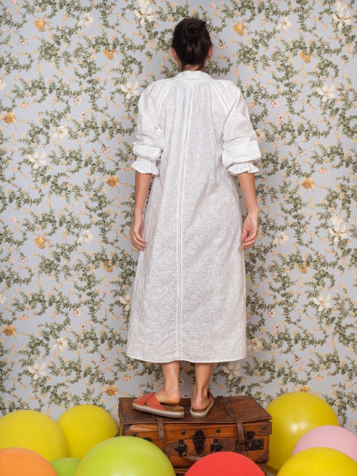 Abito ricamato all over - Maison Hotel