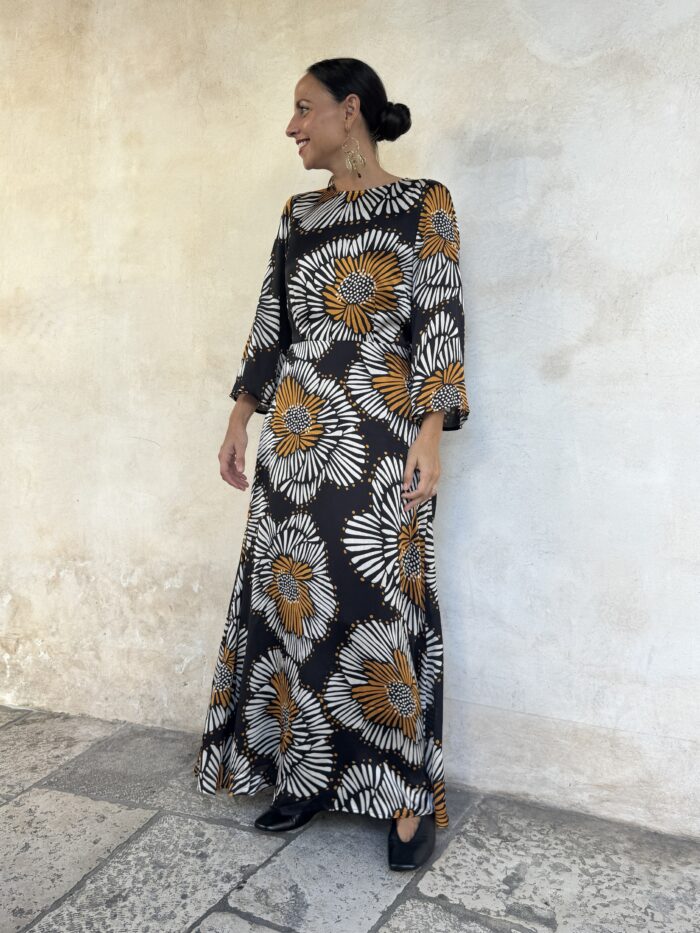 ABITO MILLIE LUNGO IN FANTASIA A FIORI - TRAFFIC PEOPLE