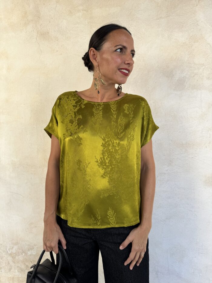 CAMICIA  SENZA MANICHE 
GRACE- TRAFFIC PEOPLE