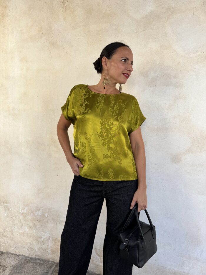 CAMICIA  SENZA MANICHE 
GRACE- TRAFFIC PEOPLE