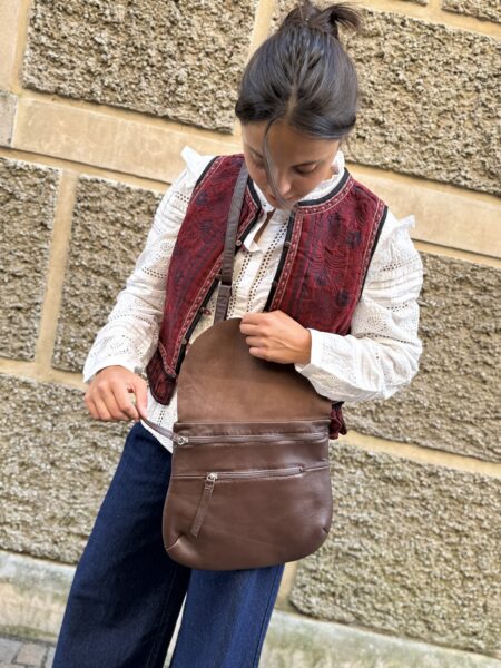 GILET IN FANTASIA CHATEAU- MAISON HOTEL